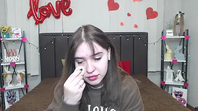 LauraHlot online show from February 2025 06:27:02 PM