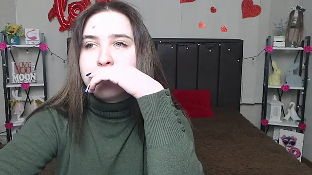 LauraHlot online show from February 2025 06:24:02 PM