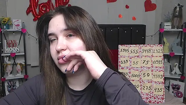 LauraHlot online show from March 2025 01:04:02 AM