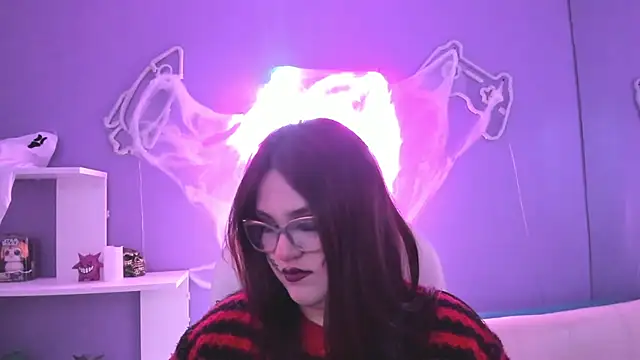 Camiila Osorio online show from November 2025 07:38:01 PM