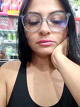 Linda Lars online show from October 2025 03:51:02 AM