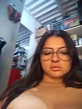 Linda Lars online show from October 2025 02:45:02 AM