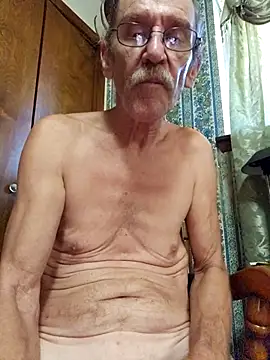 Snapshot of coolbrease10 chatting on October 2025 08:29:02 PM coolbrease10 online show from October 2025 08:29:02 PM