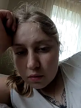 Snapshot of AnastasiaSky19 chatting on October 2025 09:52:01 AM AnastasiaSky19 online show from October 2025 09:52:01 AM