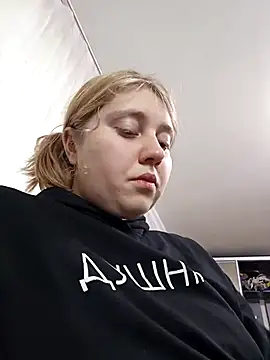 Snapshot of AnastasiaSky19 chatting on October 2025 08:27:02 AM AnastasiaSky19 online show from October 2025 08:27:02 AM