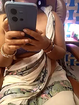 nisha baby2 online show from February 2025 12:40:02 AM