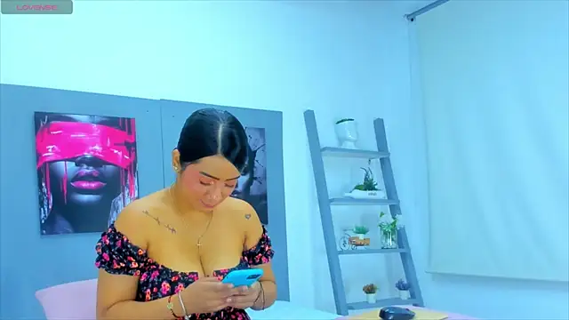 Gema-lexy online show from October 2025 12:14:01 PM