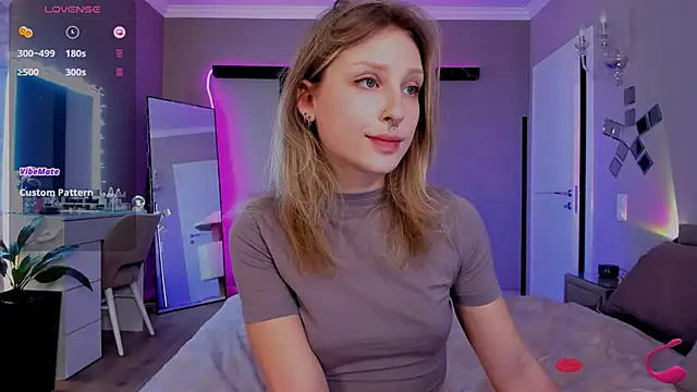 Snapshot of lilyvibe chatting on January 2025 08:10:01 PM lilyvibe online show from January 2025 08:10:01 PM