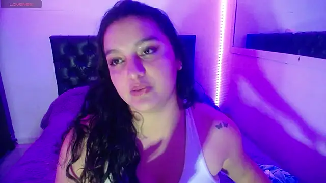 Snapshot of Laurenkenner_ chatting on October 2025 07:13:01 PM Laurenkenner online show from October 2025 07:13:01 PM