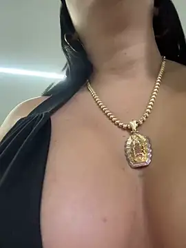 kiim taaylor online show from March 2025 11:44:02 AM