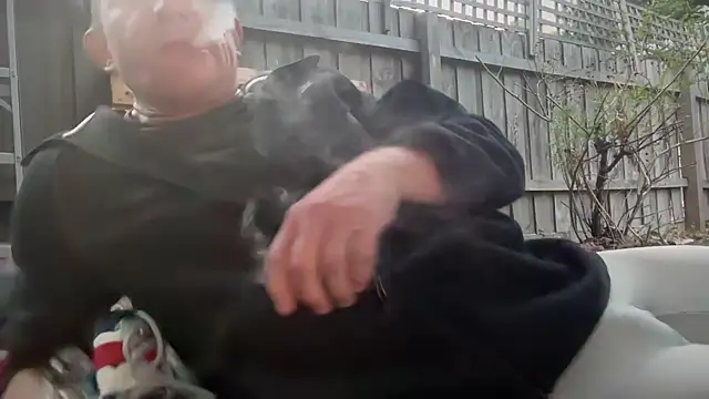 Snapshot of nakud4u chatting on January 2025 07:31:01 PM nakud4u online show from January 2025 07:31:01 PM