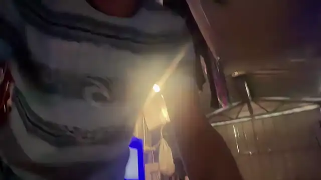 Snapshot of nakud4u chatting on March 2025 05:39:01 AM nakud4u online show from March 2025 05:39:01 AM