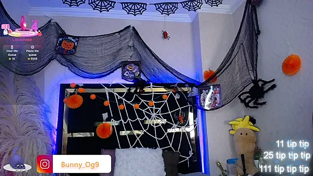 Bunny O online show from October 2025 08:53:02 PM