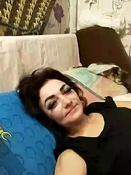 Snapshot of SweetLeila40 chatting on January 2025 09:36:01 PM SweetLeila40 online show from January 2025 09:36:01 PM