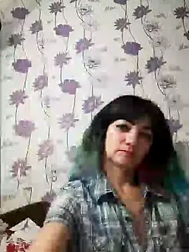Snapshot of SweetLeila40 chatting on February 2025 12:19:02 AM SweetLeila40 online show from February 2025 12:19:02 AM