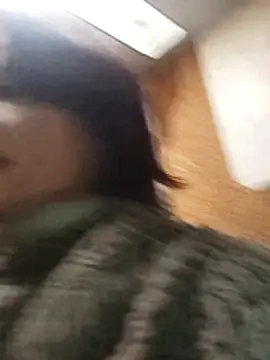 Snapshot of SweetLeila40 chatting on November 2025 09:50:02 PM SweetLeila40 online show from November 2025 09:50:02 PM