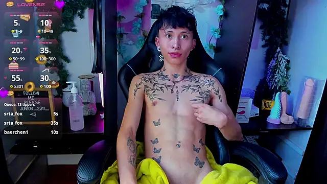 juniior 2311  online show from March 2025 06:09:01 PM