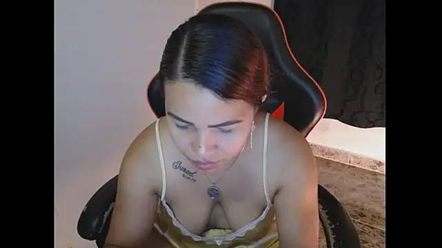 sexymoreniita online show from March 2025 12:22:01 AM