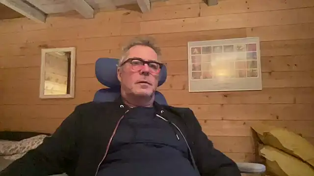 Snapshot of lelohop chatting on December 2024 07:06:02 AM lelohop online show from December 2024 07:06:02 AM