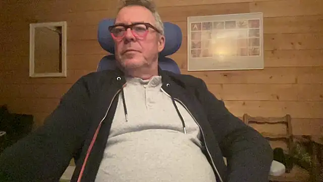 Snapshot of lelohop chatting on January 2025 05:24:01 AM lelohop online show from January 2025 05:24:01 AM