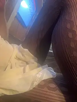 Snapshot of smashb33 chatting on November 2025 02:49:02 PM smashb33 online show from November 2025 02:49:02 PM