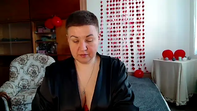 Annet1912 online show from February 2025 10:12:01 AM