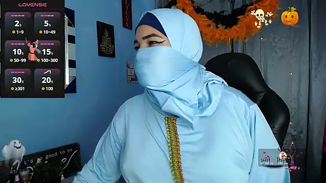 Snapshot of Falak-Yasin chatting on November 2025 12:18:02 PM Falak-Yasin online show from November 2025 12:18:02 PM