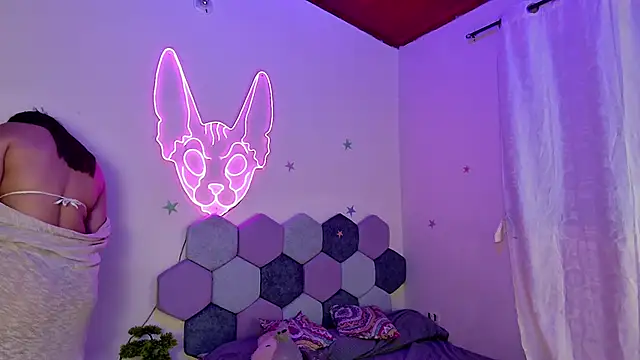 Snapshot of Horny_tgn chatting on December 2024 09:20:01 PM Horny tgn online show from December 2024 09:20:01 PM