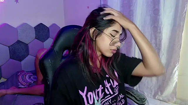 Snapshot of Horny_tgn chatting on February 2025 09:10:01 PM Horny tgn online show from February 2025 09:10:01 PM