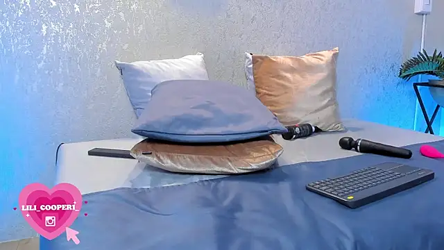 lilicooper  online show from February 2025 02:39:01 AM