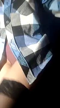 Snapshot of ValeriaLacrozee chatting on February 2025 02:08:01 AM ValeriaLacrozee online show from February 2025 02:08:01 AM