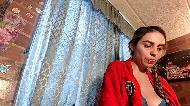 Snapshot of ValeriaLacrozee chatting on October 2025 04:16:01 PM ValeriaLacrozee online show from October 2025 04:16:01 PM