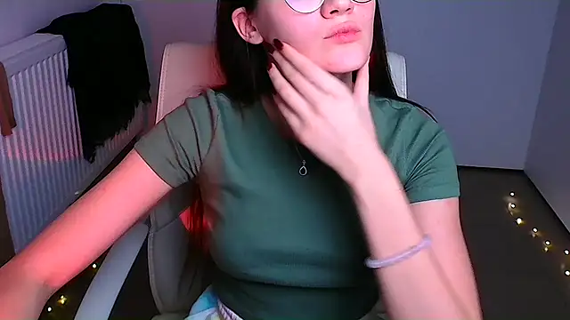 Josephine jo online show from December 2024 04:30:02 AM