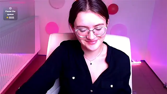 Josephine jo online show from March 2025 10:24:01 AM