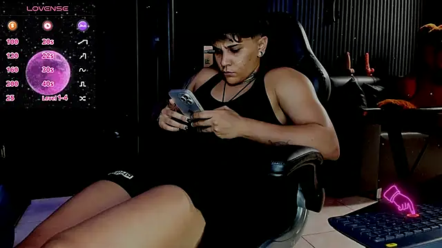 ZhoeStrong online show from March 2025 09:12:02 PM