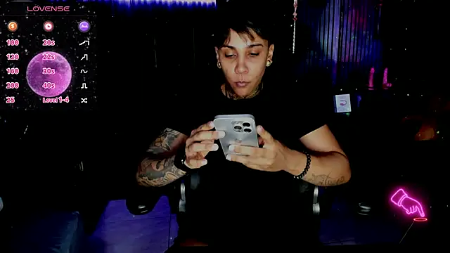 ZhoeStrong online show from March 2025 11:09:02 PM