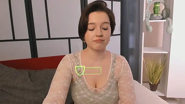LynBrow online show from March 2025 11:53:01 AM