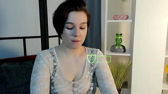 LynBrow online show from March 2025 02:18:02 PM