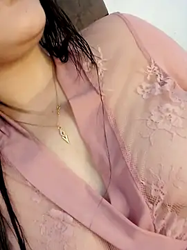 im here- online show from October 2025 04:50:01 PM