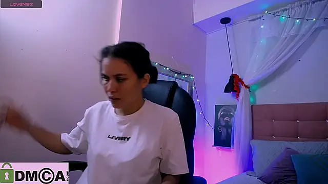 natasha  jackson online show from January 2025 02:26:01 PM