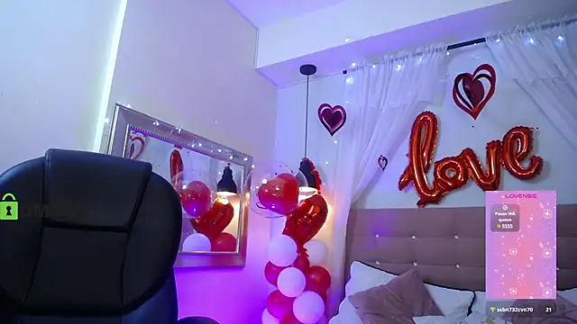 natasha  jackson online show from February 2025 01:22:01 PM