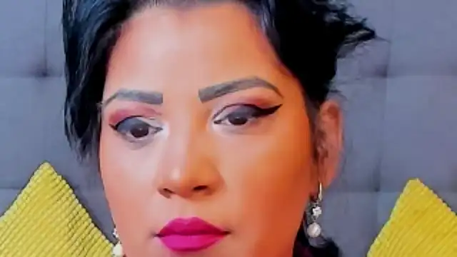 AmyCubes online show from December 2024 08:18:01 AM