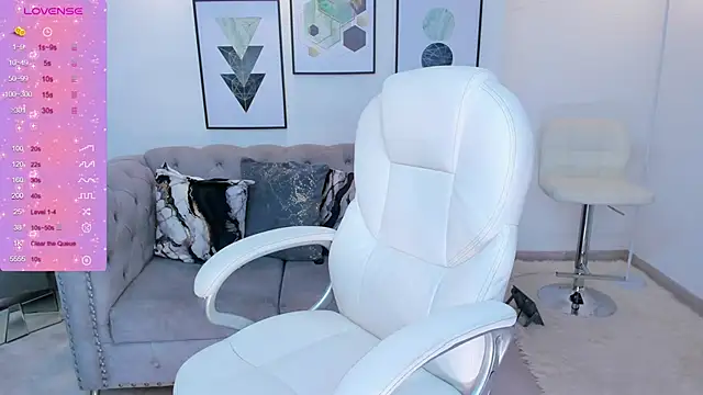 Snapshot of kendaall_jenner_ chatting on February 2025 05:15:01 AM kendaall jenner online show from February 2025 05:15:01 AM