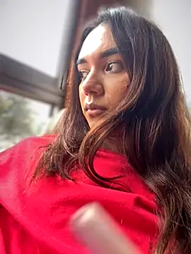 Snapshot of Nikol_Rang__ chatting on October 2025 04:05:02 PM Nikol Rang online show from October 2025 04:05:02 PM