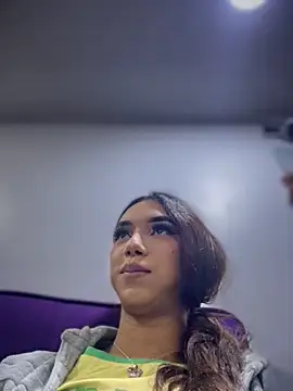 Snapshot of Nikol_Rang__ chatting on October 2025 12:41:02 AM Nikol Rang online show from October 2025 12:41:02 AM