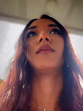 Snapshot of Nikol_Rang__ chatting on October 2025 08:52:01 PM Nikol Rang online show from October 2025 08:52:01 PM