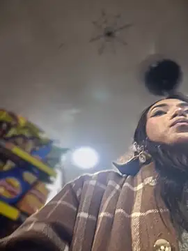 Snapshot of Nikol_Rang__ chatting on October 2025 10:52:01 PM Nikol Rang online show from October 2025 10:52:01 PM