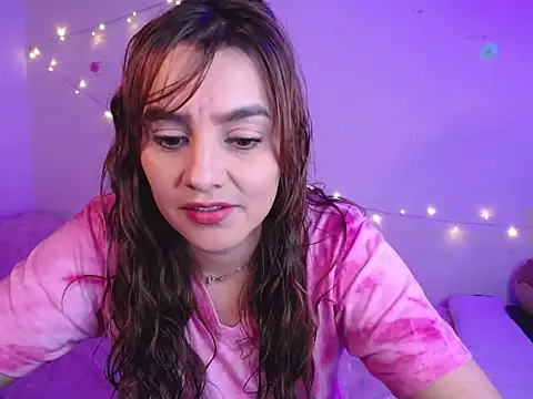 Snapshot of Lu_perez chatting on November 2025 08:41:02 PM Lu perez online show from November 2025 08:41:02 PM