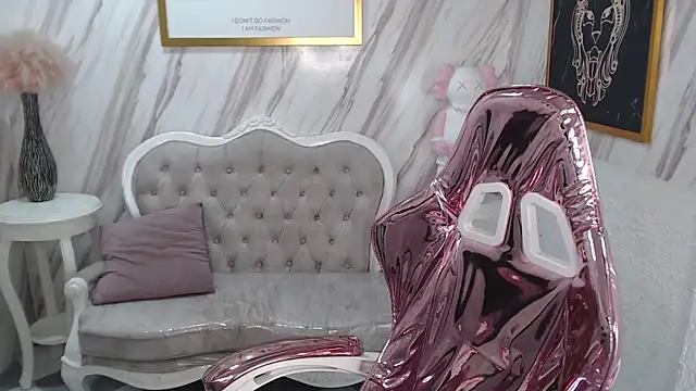 Violeth b online show from February 2025 12:43:02 PM