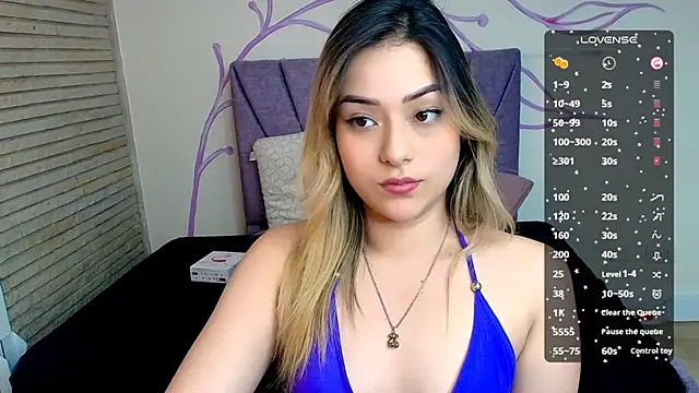 DahliaMoore online show from December 2024 03:33:01 PM